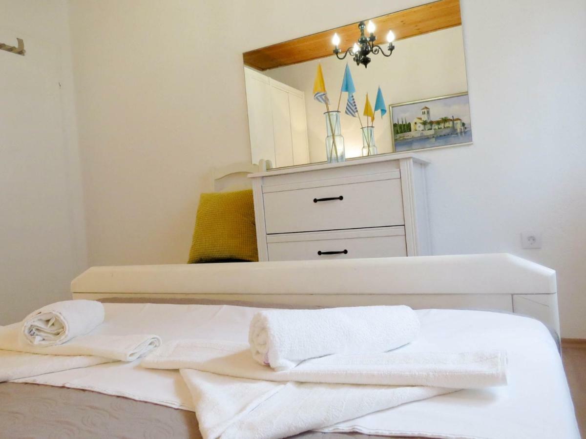Apartments Barba Трогир Экстерьер фото